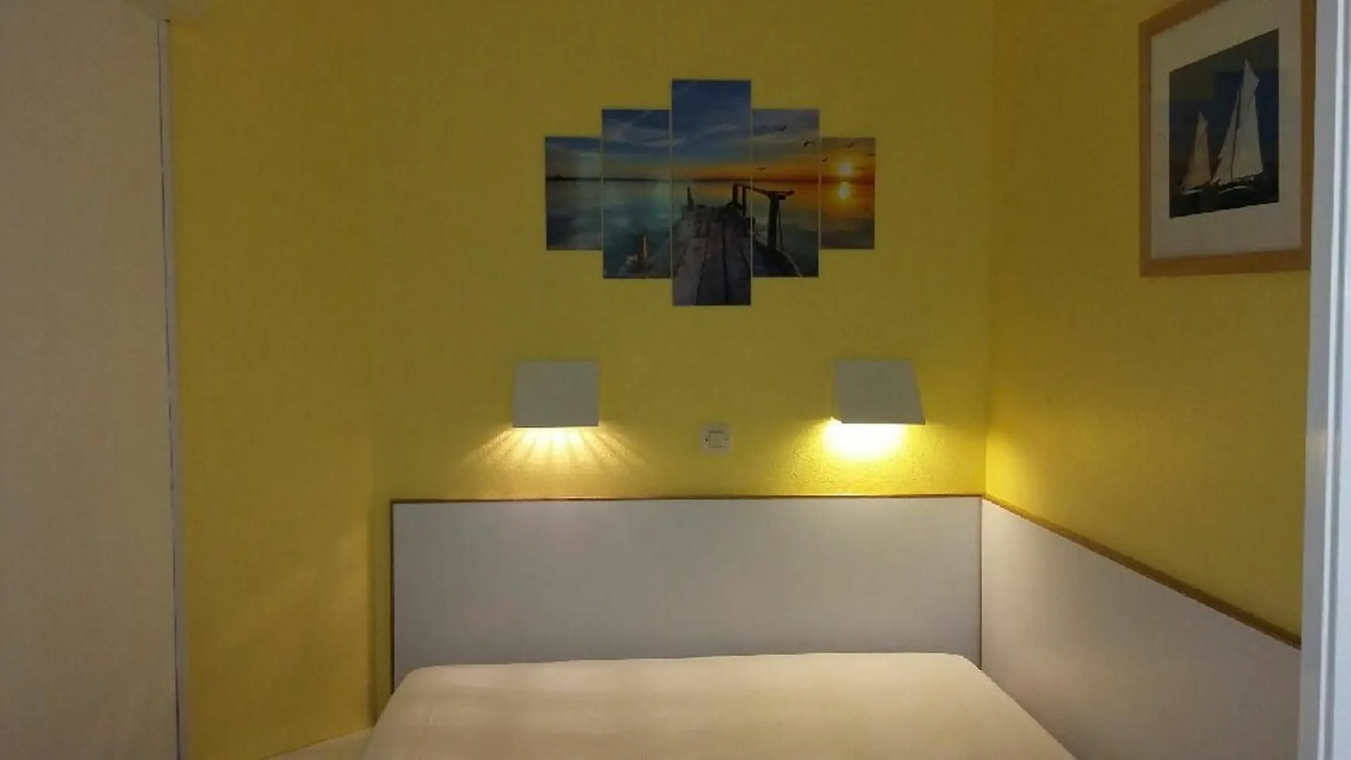 Apartment With One Bedroom In Agay, With Wonderful Sea View, Pool Acce Saint-Raphaël 法国